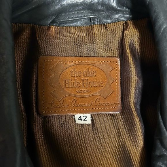 Men’s Leather Jacket - Picture 3 of 3